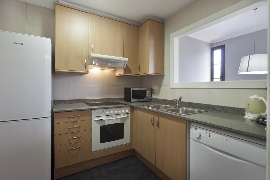 Short Stay Group Paseo De Gracia Serviced Apartments Barcellona Esterno foto