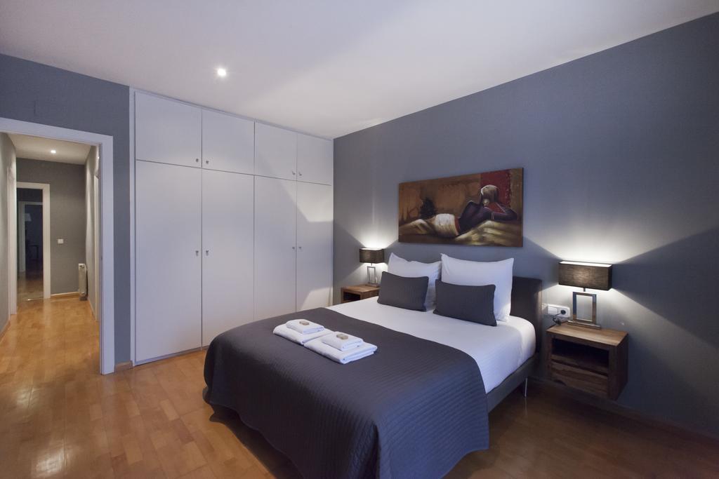 Short Stay Group Paseo De Gracia Serviced Apartments Barcellona Esterno foto