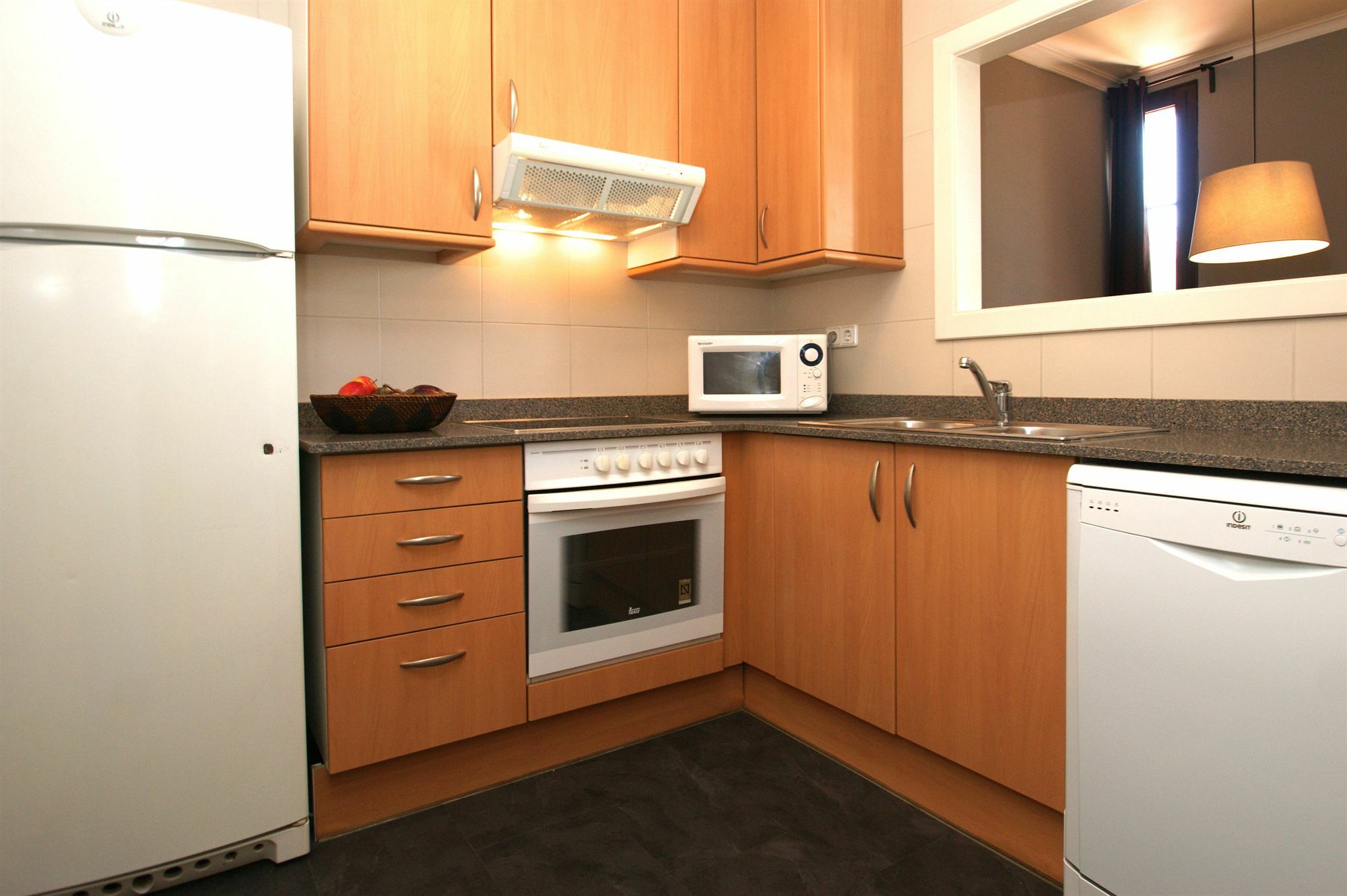 Short Stay Group Paseo De Gracia Serviced Apartments Barcellona Esterno foto